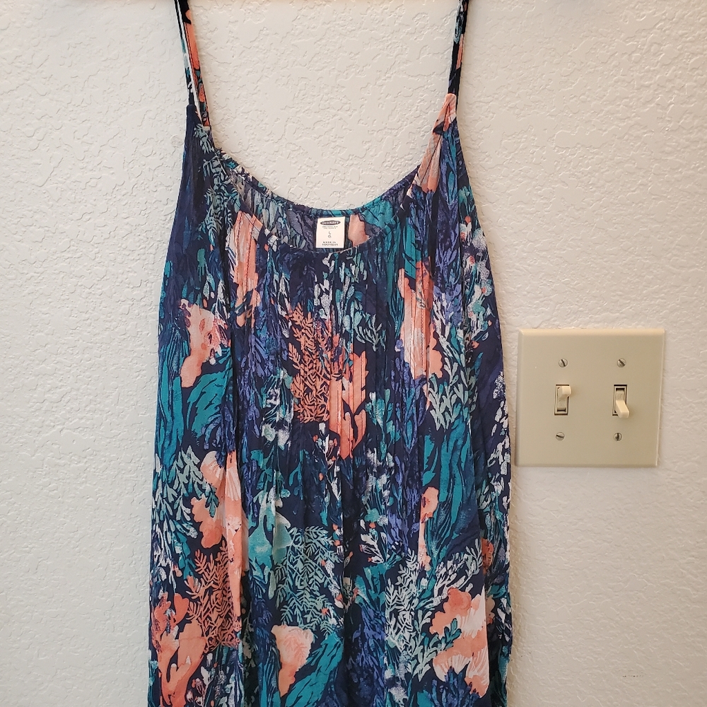 OLD NAVY TANK